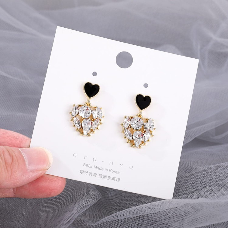 74JCCzarny-mi-osne-kolczyki-Rhinestone-delikatny-s-odki-Pendientes-ucha-zapi-cie-Hoop-dla-kobiet-urok.jpg