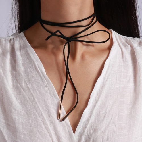 cLhWModa-Sexy-czarne-aksamitne-Chokers-naszyjniki-Punk-Style-komunikat-kryszta-mi-o-serca-naszyjnik-dla-kobiet.jpg