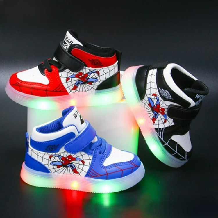 WVWKDisney-dzieci-ce-lekkie-buty-Led-moda-Aoger-Spiderman-ch-opcy-trampki-dziewczynki-Cartton-buty-na.jpg